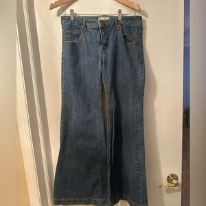 Free People We The Free Dream Lover Flare Leg Jeans Bell Bottoms Sz 30 True Blue